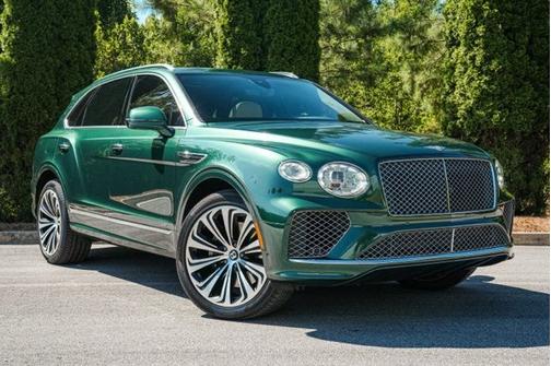 Green 2022 Bentley Bentayga V8