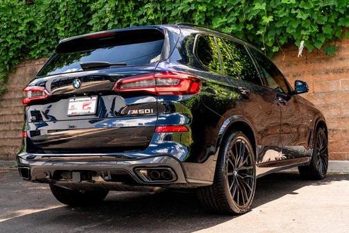 2020 BMW X5 M50i