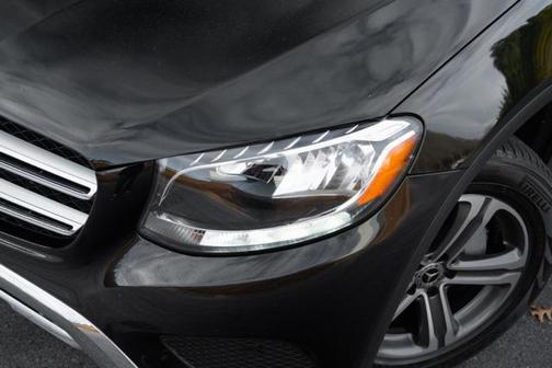 2019 Mercedes-Benz GLC 300 Base