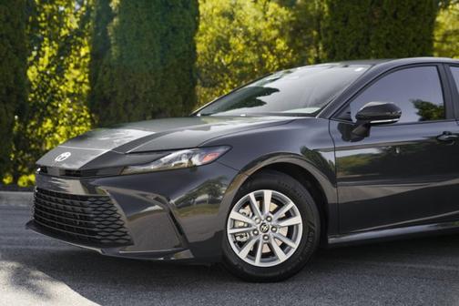 Underground 2025 Toyota Camry LE