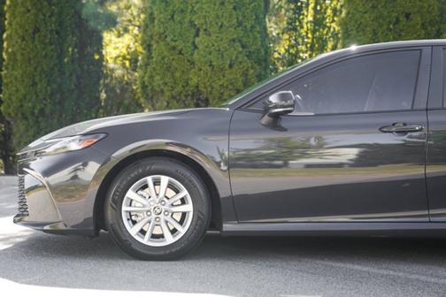 Underground 2025 Toyota Camry LE