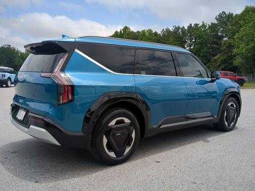 2024 Kia EV9 Land