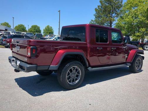2021 Jeep Gladiator Overland