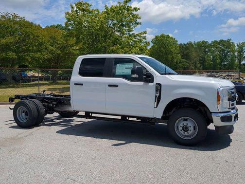 2025 Ford F-350 XL