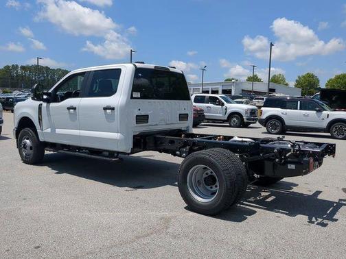 2025 Ford F-350 XL