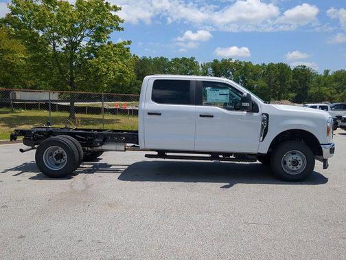 2025 Ford F-350 XL
