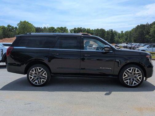 AGATE BLACK METALLIC 2026 Ford Expedition Max Platinum