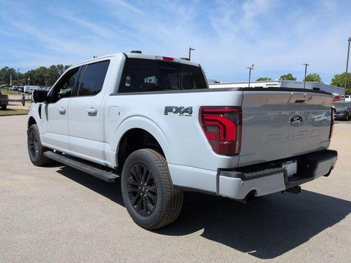 AVALANCHE 2026 Ford F-150 Lariat