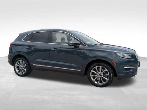 2019 Lincoln MKC Select