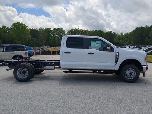 2025 Ford F-350 XL