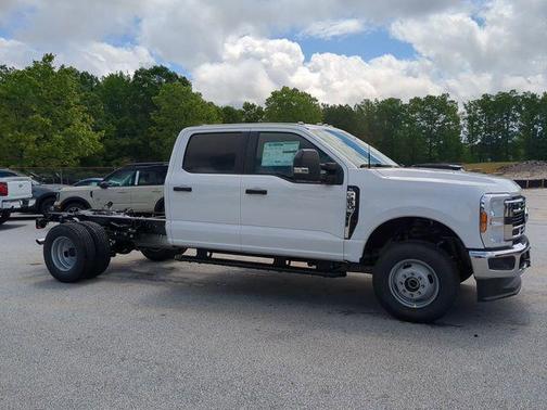 2025 Ford F-350 XL
