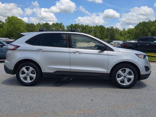 2018 Ford Edge SE