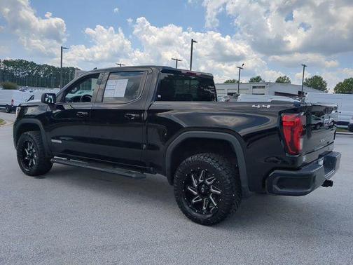 2022 GMC Sierra 1500 Elevation
