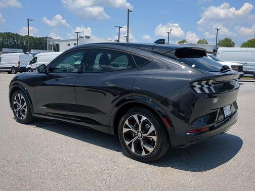 2022 Ford Mustang Mach-E Premium