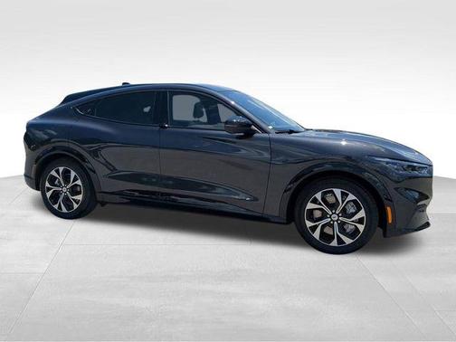 2022 Ford Mustang Mach-E Premium