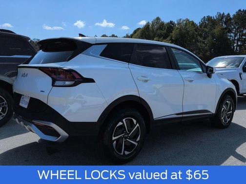 2023 Kia Sportage Hybrid LX