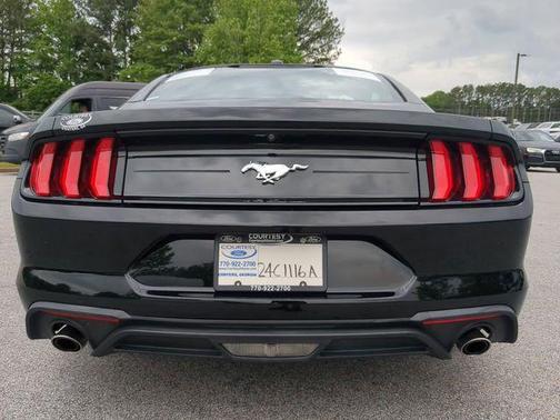 2020 Ford Mustang EcoBoost