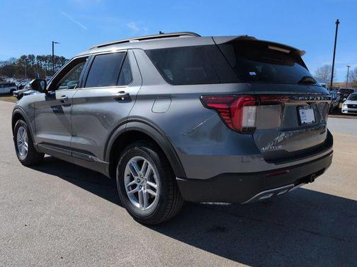 2026 Ford Explorer Active (200A)