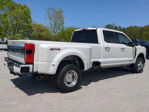 2024 Ford F-350 Platinum