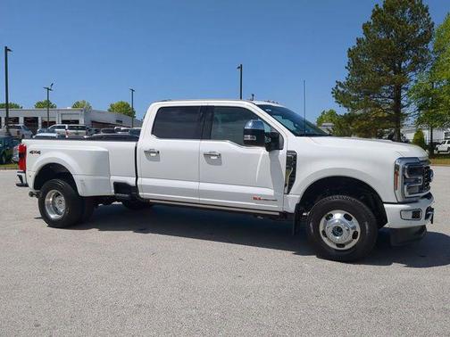 2024 Ford F-350 Platinum
