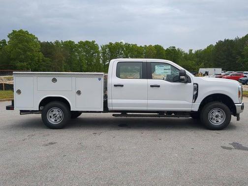 2025 Ford F-250 XL