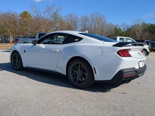 2025 Ford Mustang Dark Horse Fastback