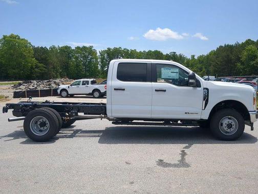 2025 Ford F-350 XL