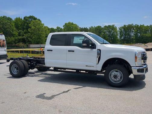 2025 Ford F-350 XL