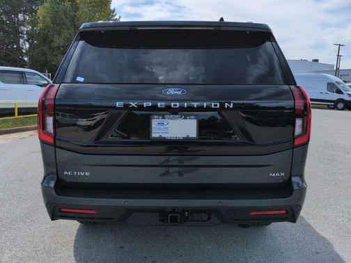 2025 Ford Expedition Max Active 4x2