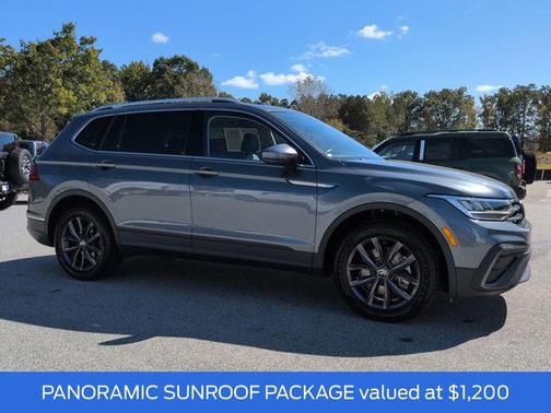 2023 Volkswagen Tiguan 2.0T SE