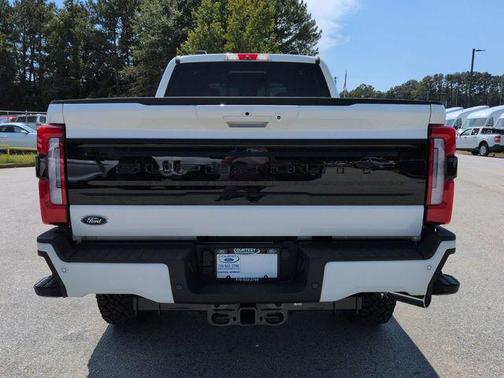 2026 Ford F-250 Platinum