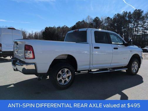 2024 RAM 2500 Big Horn Crew Cab 4x4 6'4' Box