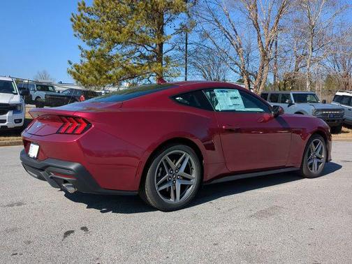 2025 Ford Mustang EcoBoost