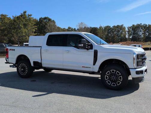 2026 Ford F-250 Platinum