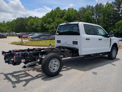 2025 Ford F-250 XL