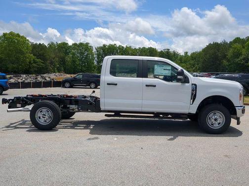 2025 Ford F-250 XL