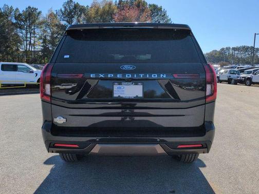 2025 Ford Expedition King Ranch
