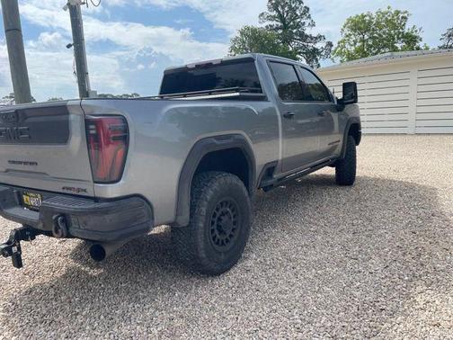 Sterling Metallic 2024 GMC Sierra 2500 AT4X