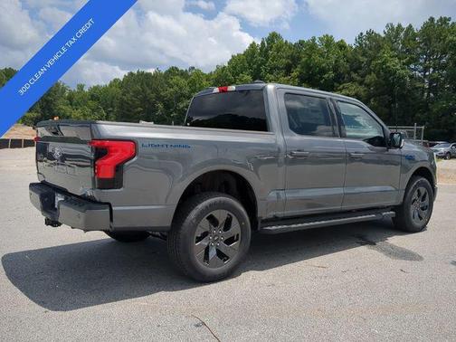 2025 Ford F-150 Lightning Flash