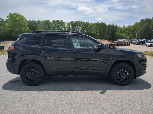 2023 Jeep Cherokee Altitude