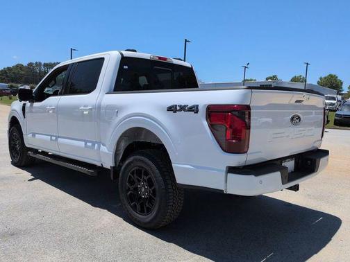 OXFORD WHITE 2026 Ford F-150 XLT