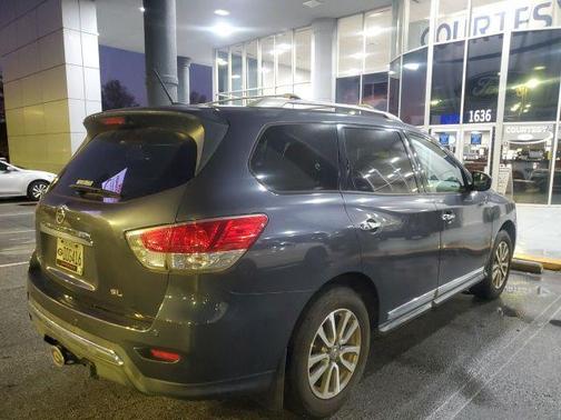 2013 Nissan Pathfinder SL