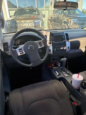 2015 Nissan Frontier SV