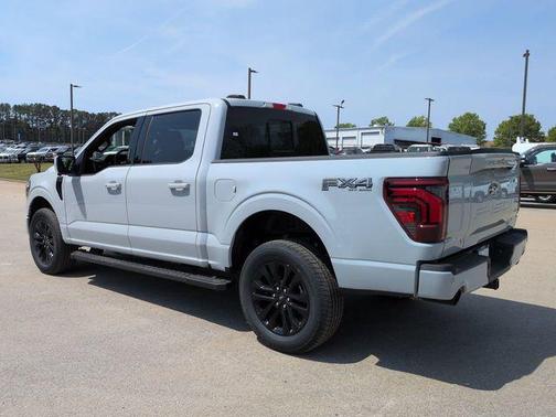 AVALANCHE 2026 Ford F-150 Lariat