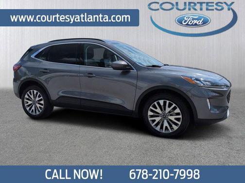 2022 Ford Escape Titanium