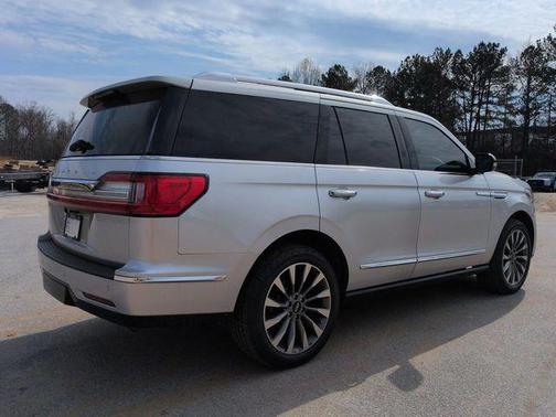2018 Lincoln Navigator Select