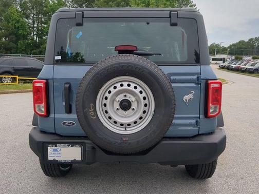 2025 Ford Bronco Base