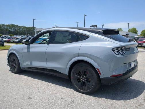 2025 Ford Mustang Mach-E GT