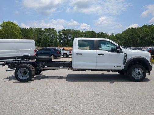 2025 Ford F-450 XL