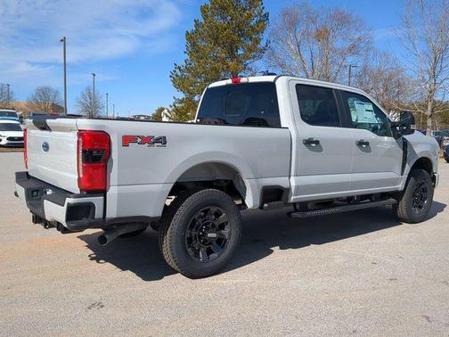 2025 Ford F-250 XL